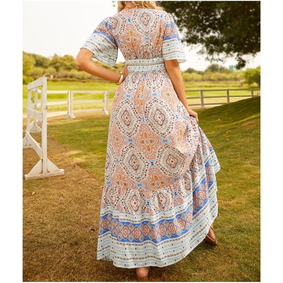 Boho Floral Print Butterfly Sleeve Maxi Dress - Picture 3 of 6